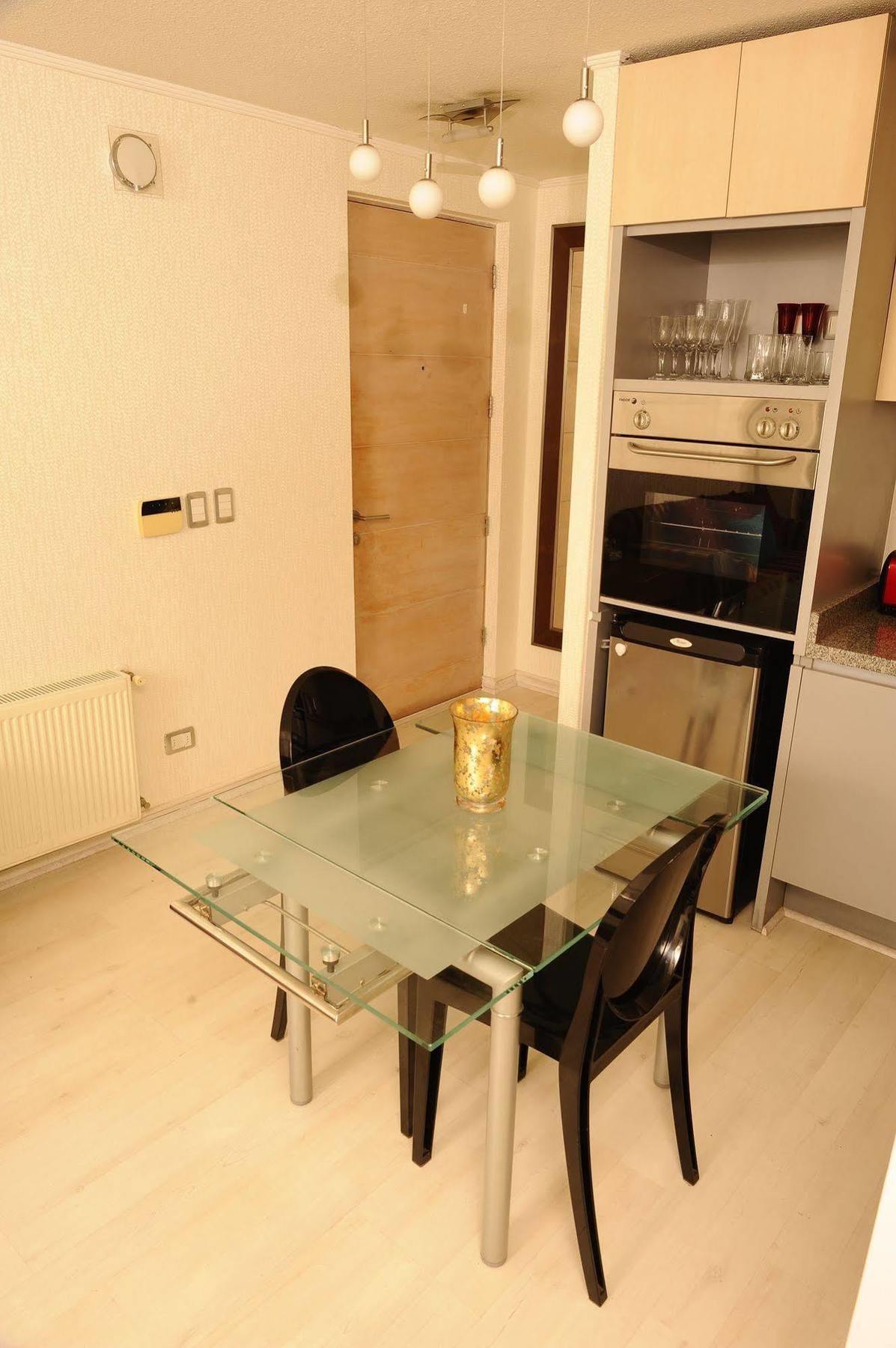Chilean Suites And Apartment サンティアゴ エクステリア 写真
