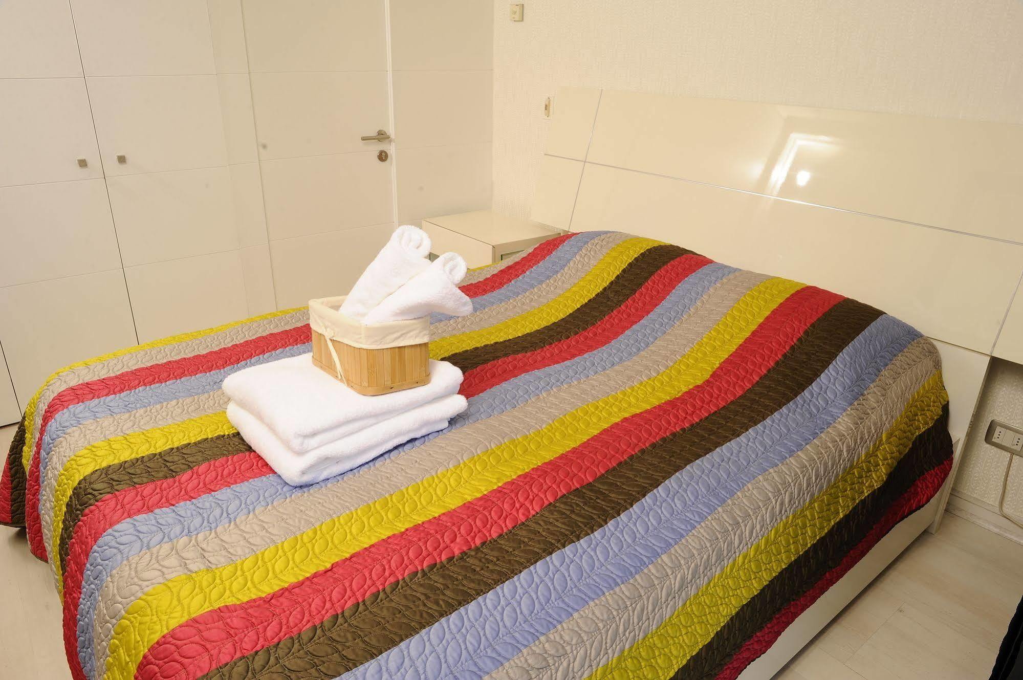 Chilean Suites And Apartment サンティアゴ エクステリア 写真