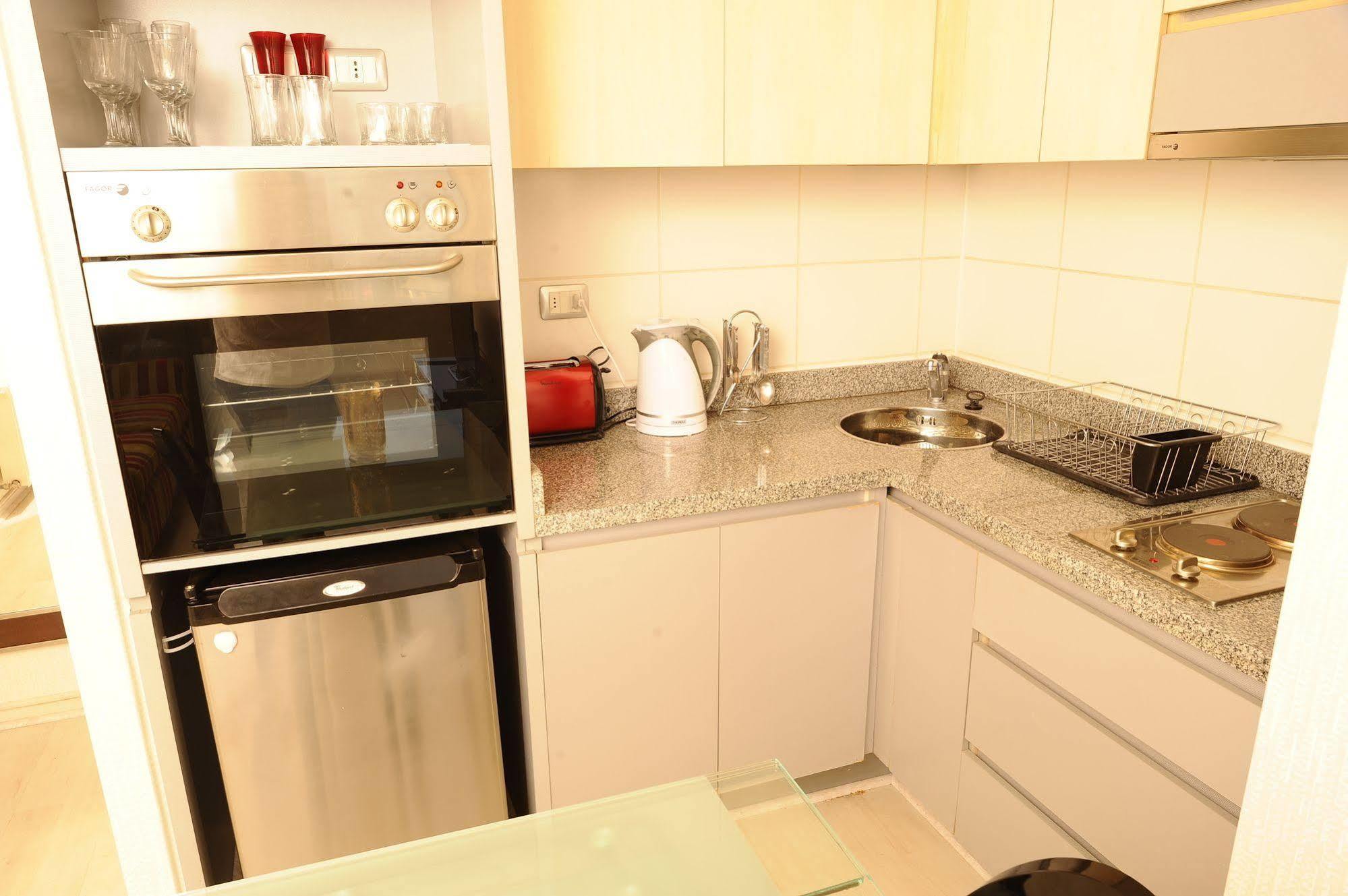 Chilean Suites And Apartment サンティアゴ エクステリア 写真